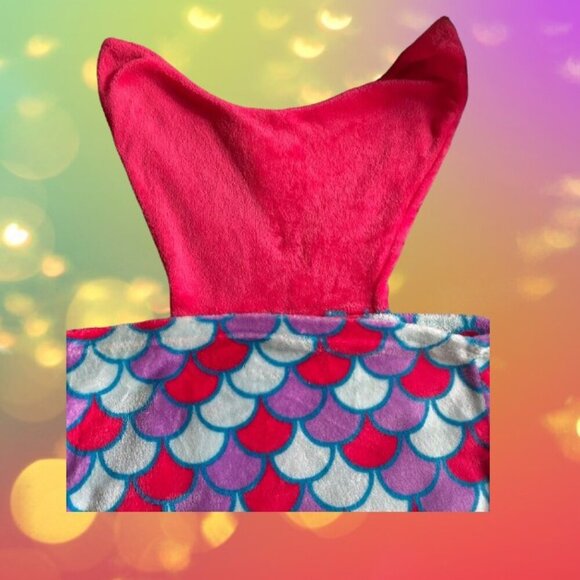 Mermaid Design Tail Blanket - Picture 2 of 6